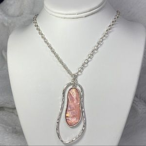 Canvas silver/pink footprint pendant long necklace